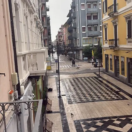 Ma Ni House פסקרה